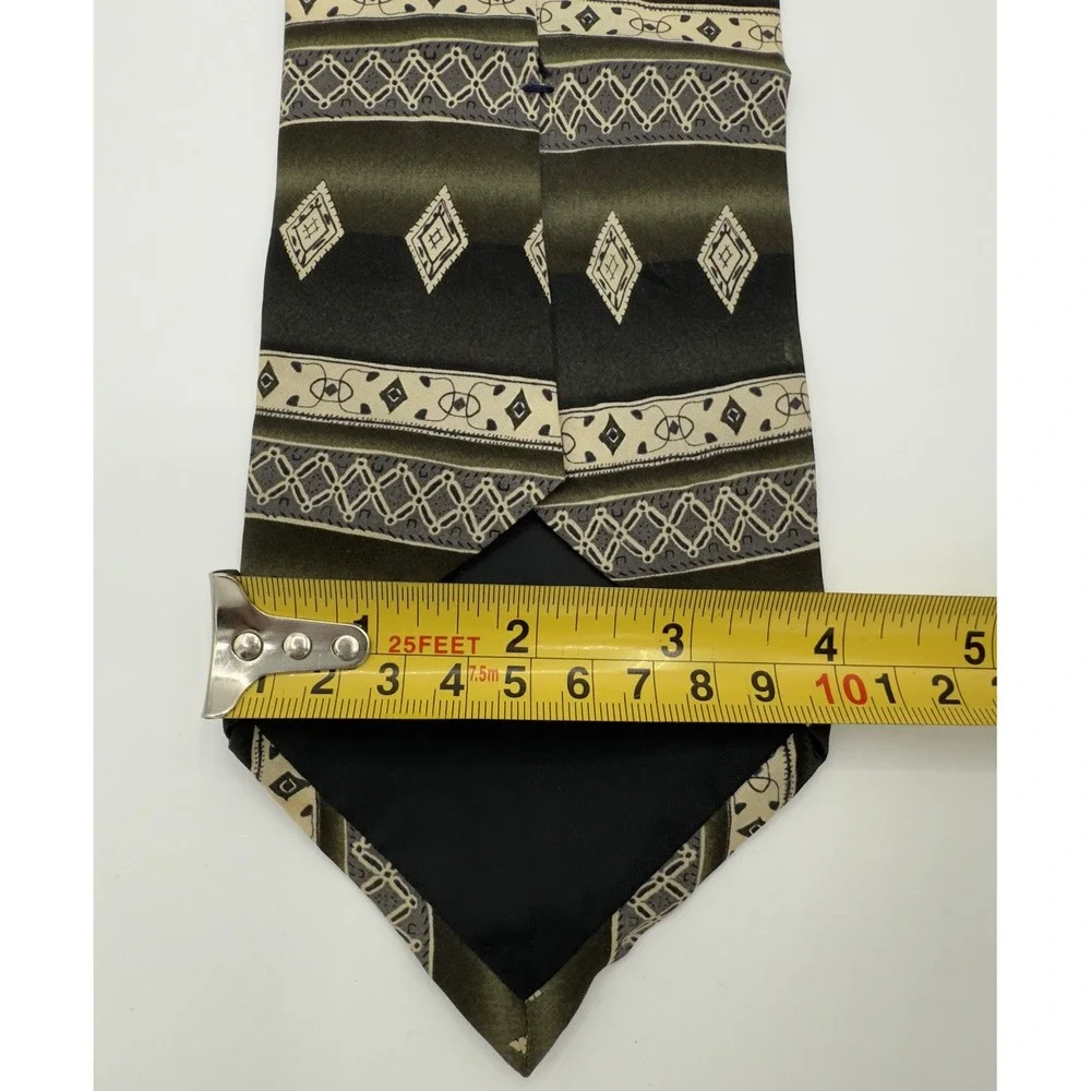 Vintage Van Heusen Silk Tie Lot 2 Paisley Diamond Mens Classic USA Korea 90s Set